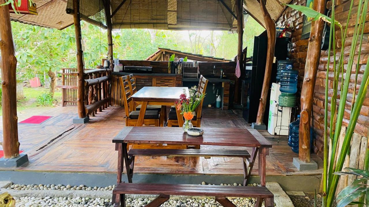 Pondok Sari Homestay Ungasan Kültér fotó
